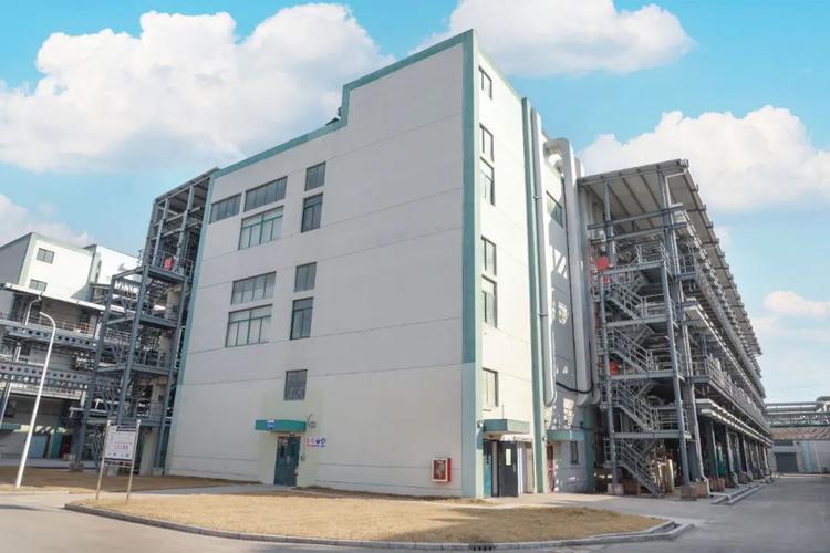 药石科技浙江晖石生产基地503商业化gmp车间正式启用